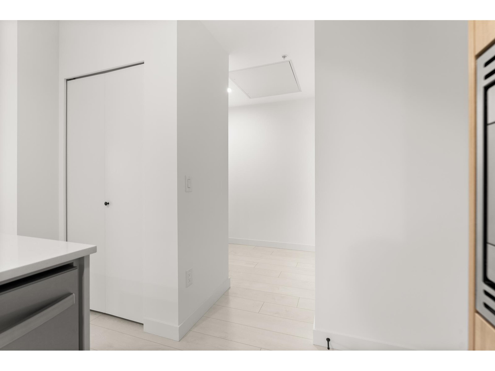 527 9456 134 Street, Surrey, British Columbia  V3V 0G8 - Photo 27 - R2971478