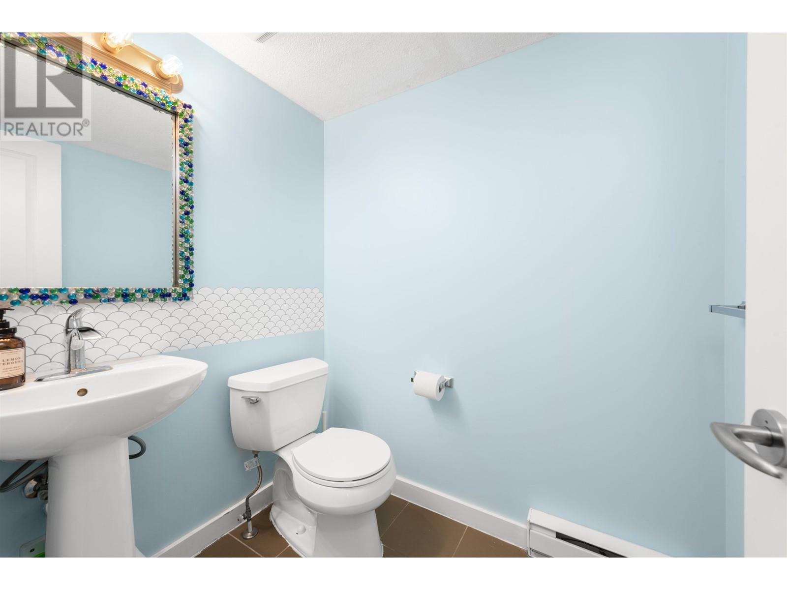 Listing Picture 15 of 38 : 23 9533 GRANVILLE AVENUE, Richmond / 烈治文 - 魯藝地產 Yvonne Lu Group - MLS Medallion Club Member