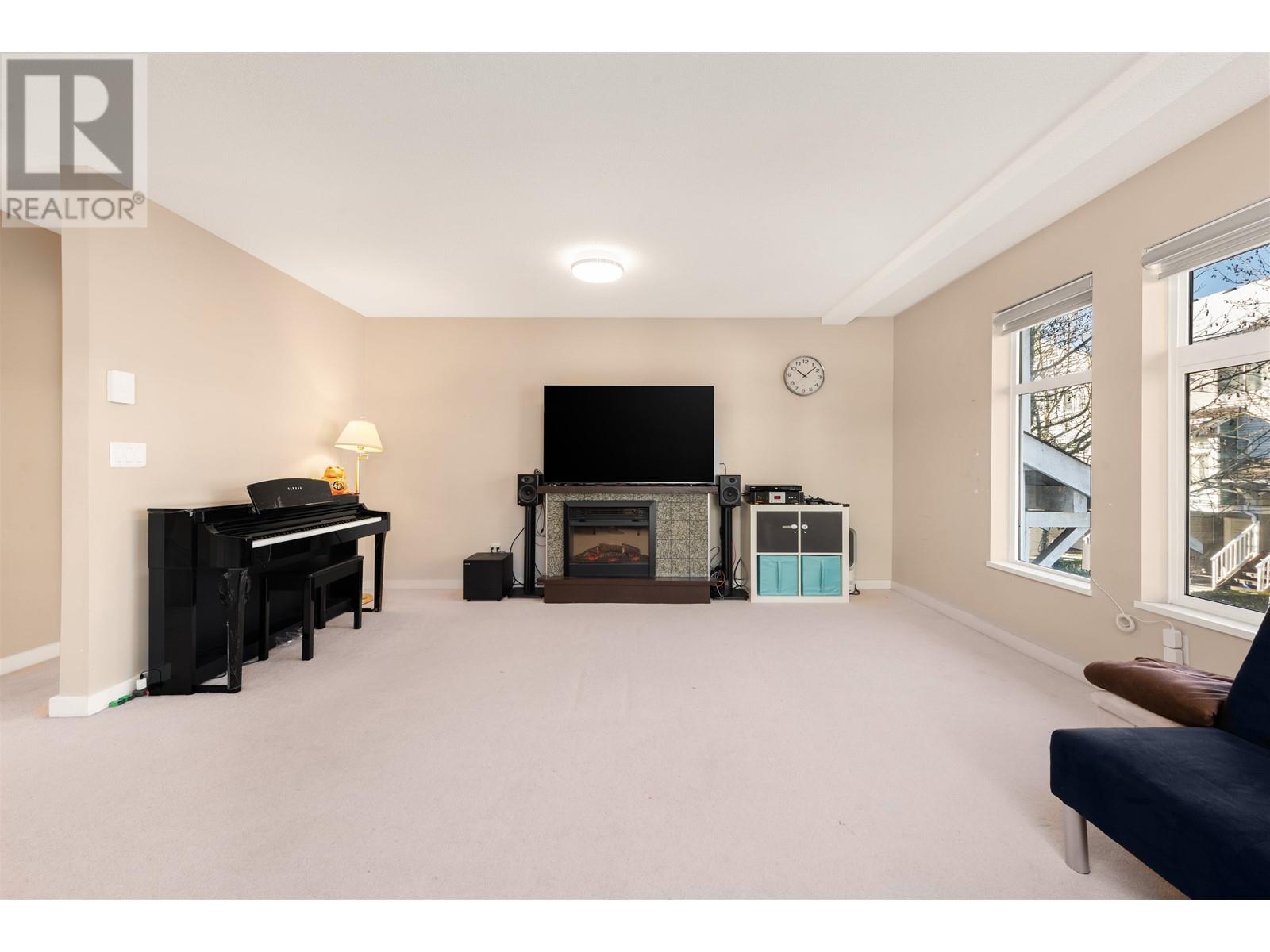Listing Picture 4 of 38 : 23 9533 GRANVILLE AVENUE, Richmond / 烈治文 - 魯藝地產 Yvonne Lu Group - MLS Medallion Club Member