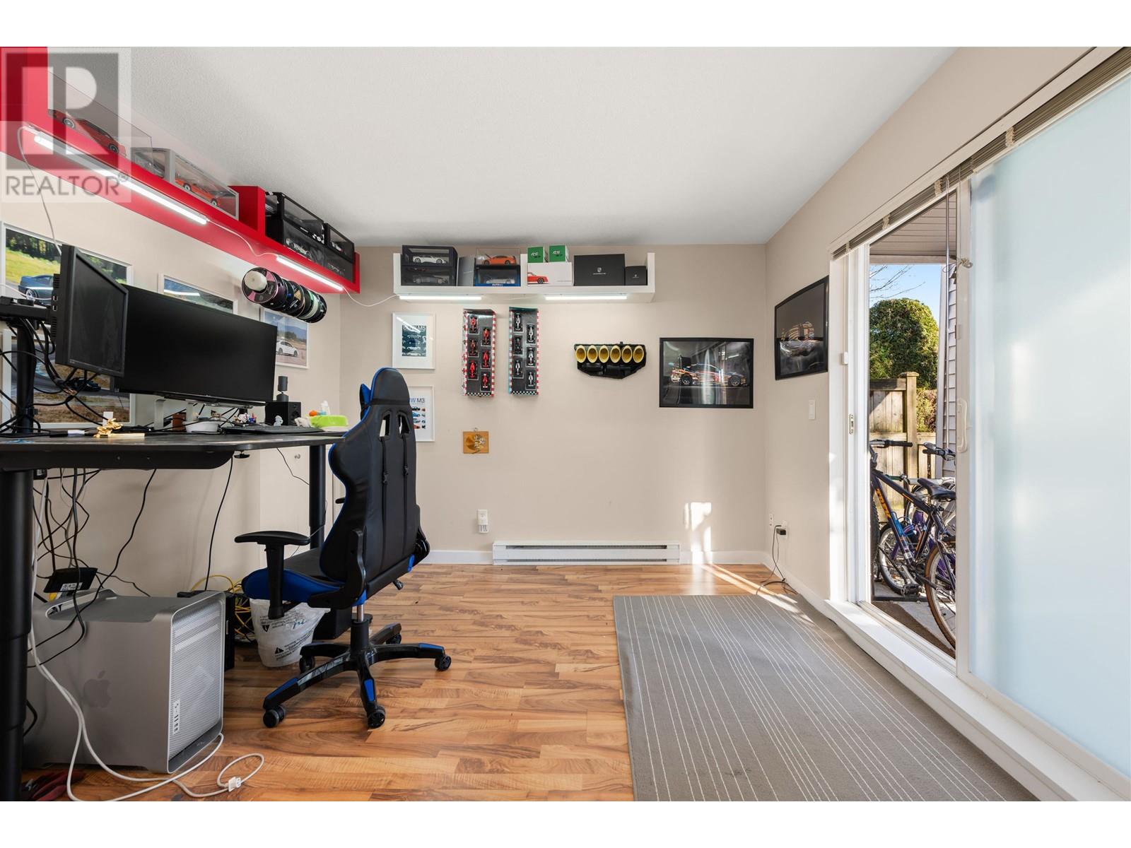 Listing Picture 27 of 38 : 23 9533 GRANVILLE AVENUE, Richmond / 烈治文 - 魯藝地產 Yvonne Lu Group - MLS Medallion Club Member