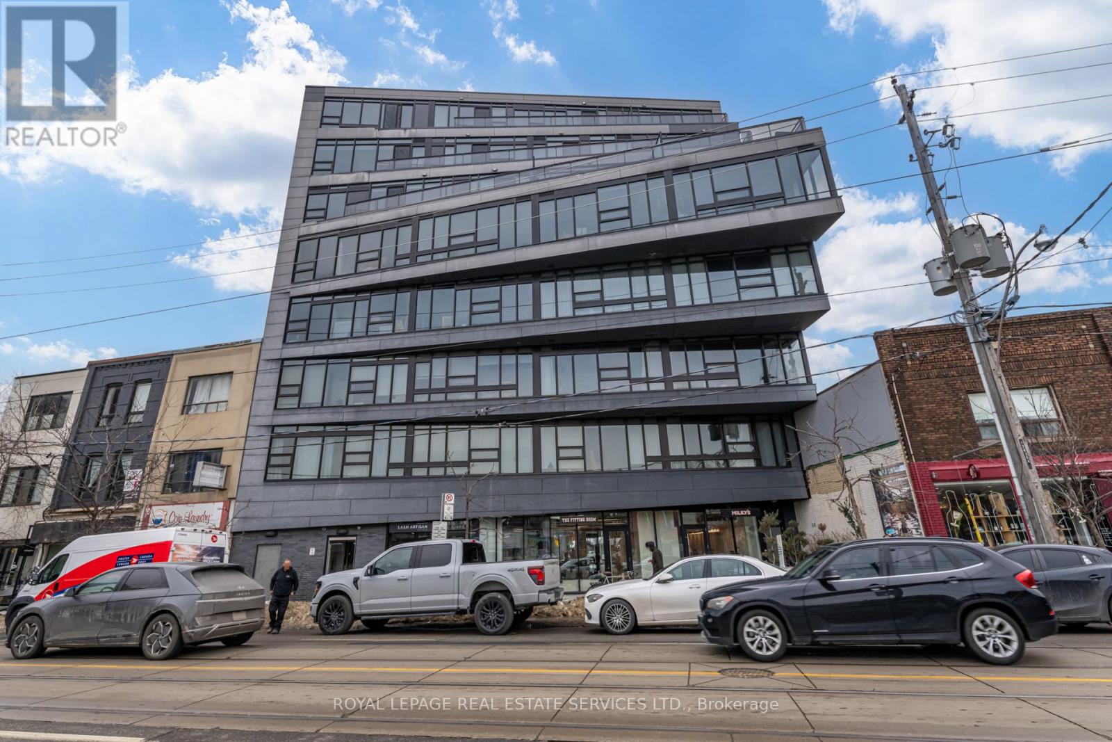 Property at 404 - 1239 DUNDAS STREET W image 1