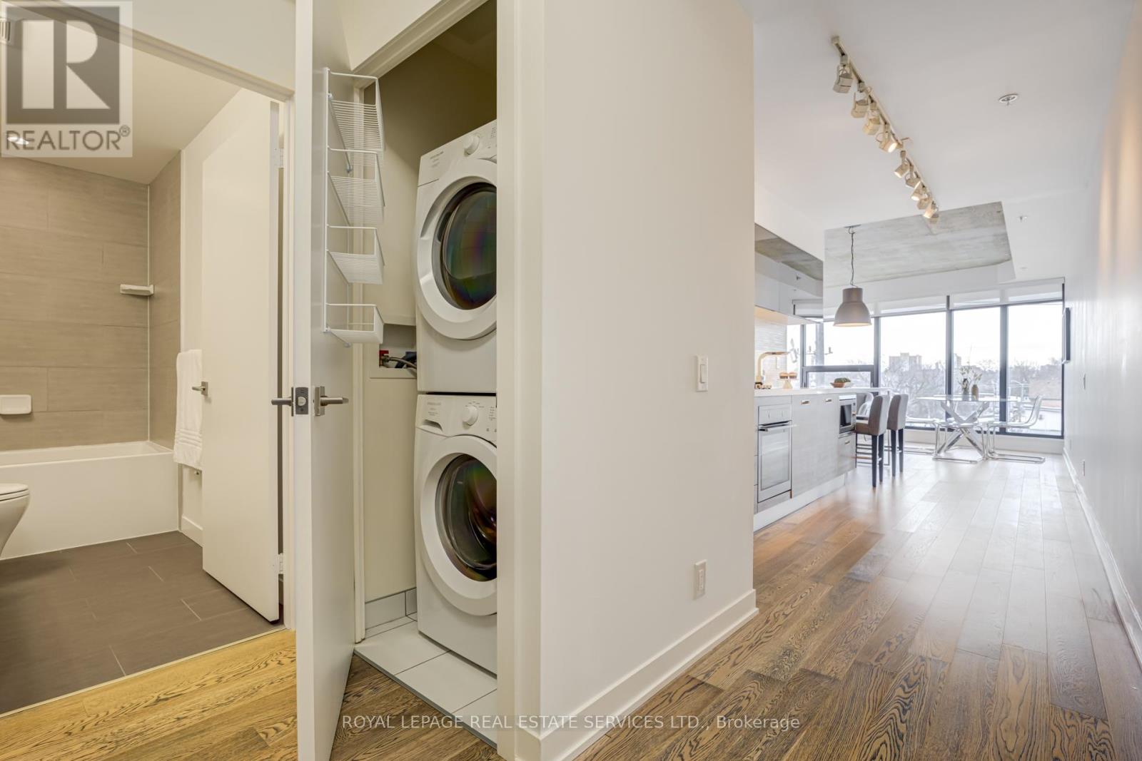 404 - 1239 Dundas Street W, Toronto, Ontario  M6J 0E8 - Photo 25 - C11992350