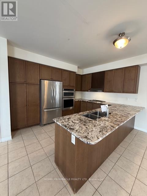 1 Annibale Drive, Markham, Ontario  L3R 0B8 - Photo 13 - N11992362