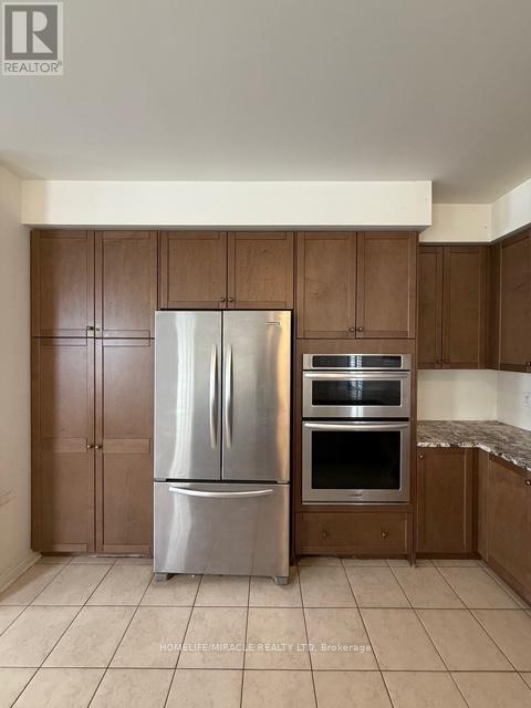 1 Annibale Drive, Markham, Ontario  L3R 0B8 - Photo 14 - N11992362