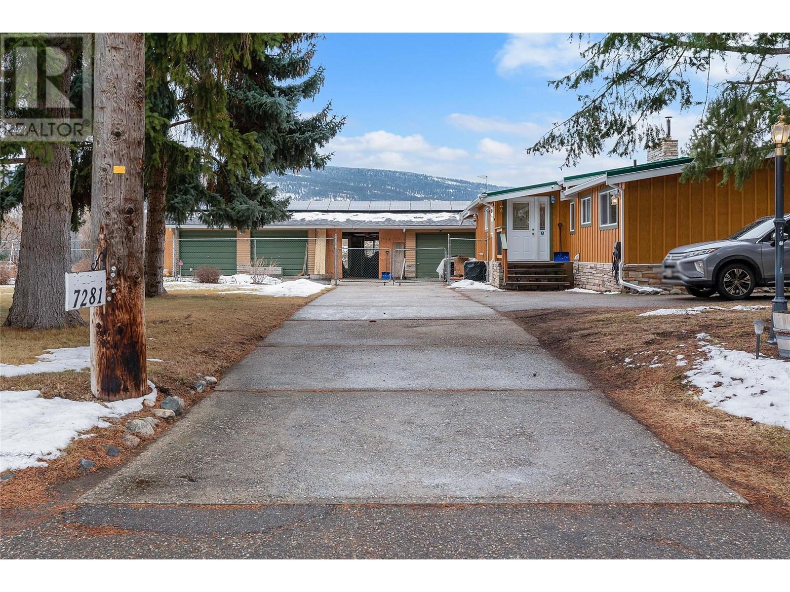 Property at 7281 Fintry Delta Road image 1