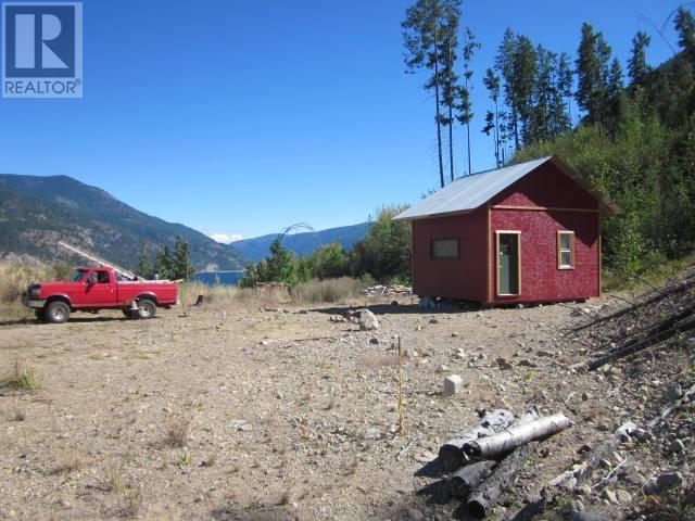 200 Lower Arrow Lake, Castlegar, British Columbia  V1N 4H8 - Photo 8 - 10336331