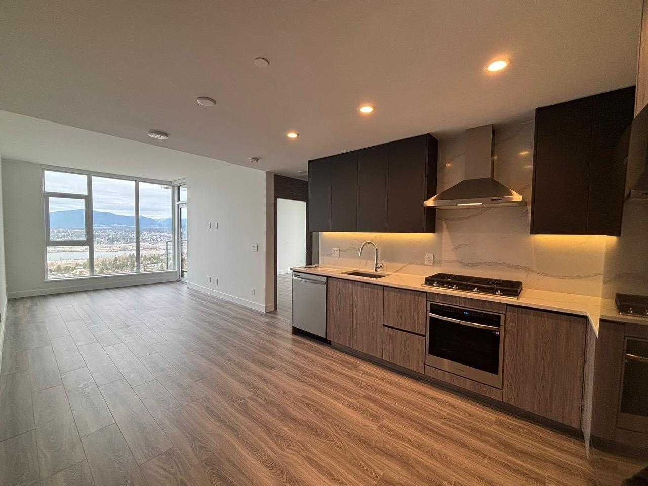 3302 10750 135a Street, Surrey, British Columbia  V3T 0V4 - Photo 5 - R2970750