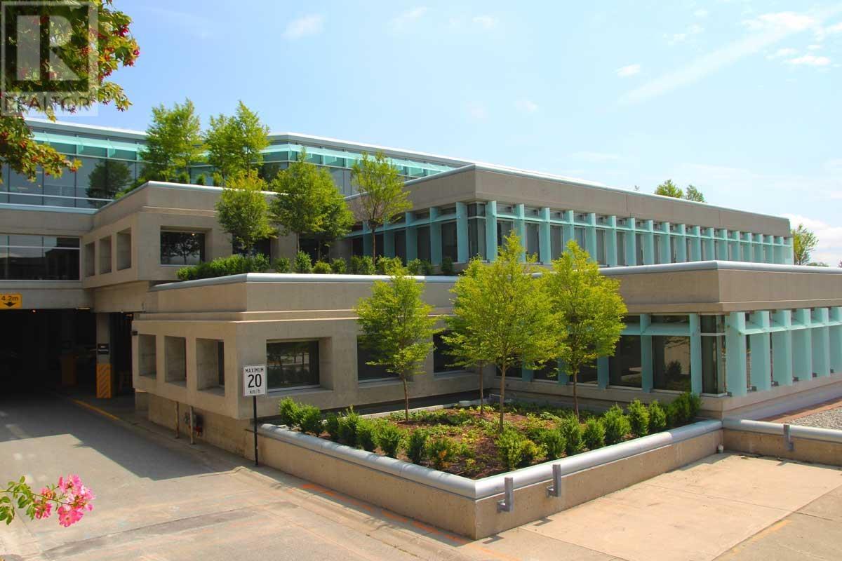 Property at 2301 8888 UNIVERSITY DRIVE image 4