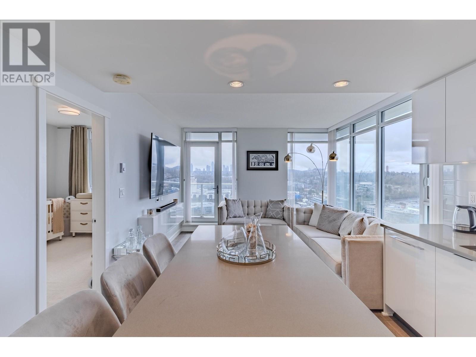 Listing Picture 3 of 32 : 2503 2388 MADISON AVENUE, Burnaby / 本拿比 - 魯藝地產 Yvonne Lu Group - MLS Medallion Club Member