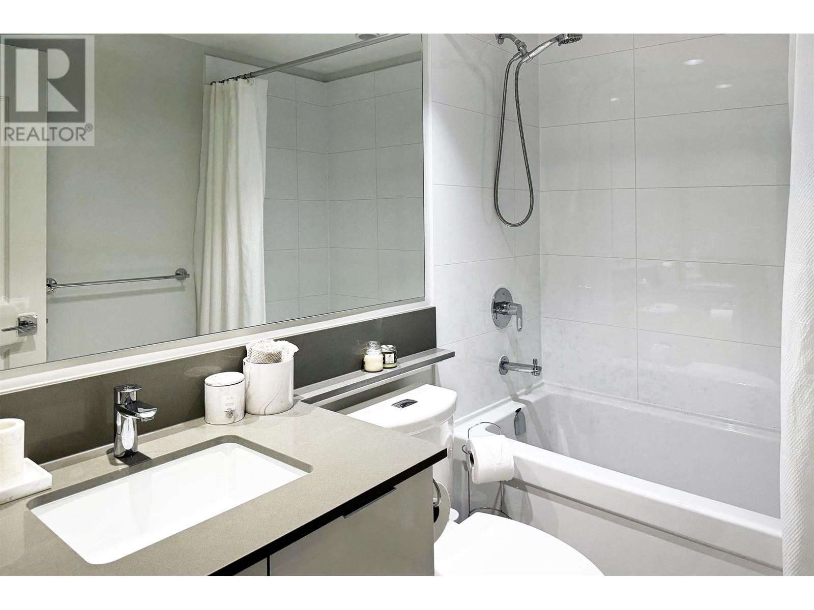 Listing Picture 19 of 32 : 2503 2388 MADISON AVENUE, Burnaby / 本拿比 - 魯藝地產 Yvonne Lu Group - MLS Medallion Club Member
