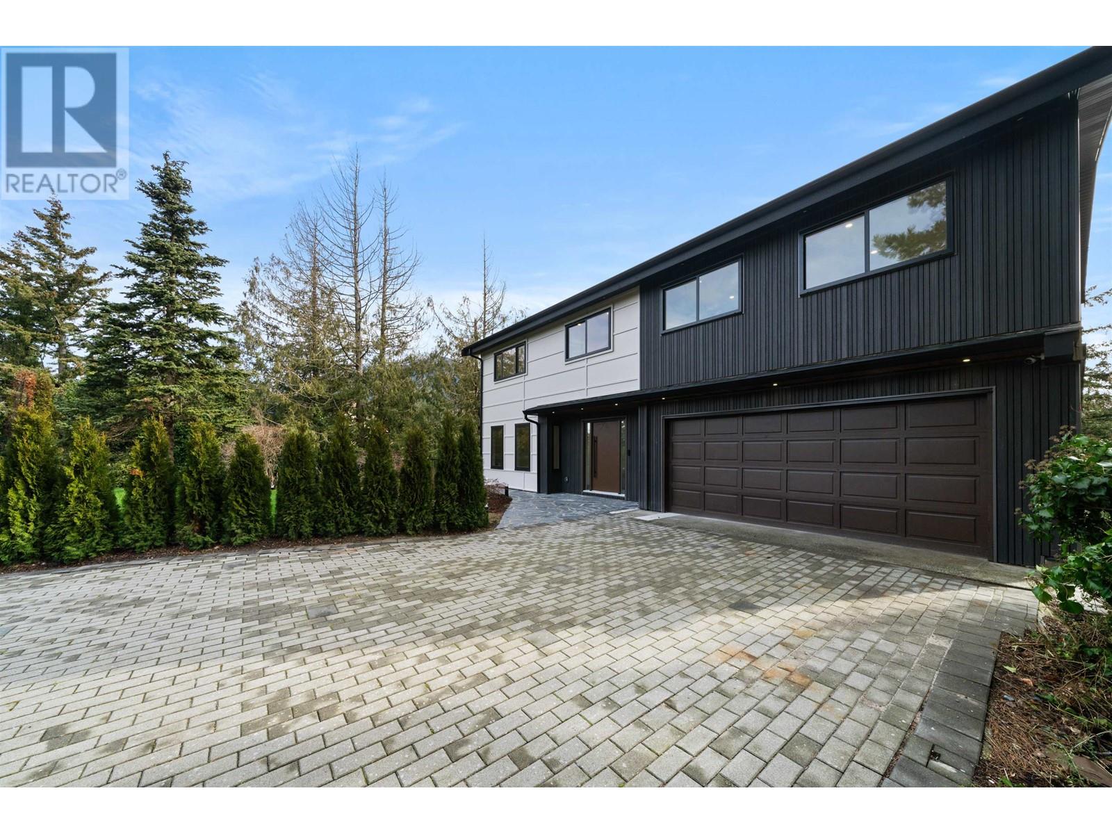 6230 SUMMIT AVENUE, west vancouver, British Columbia