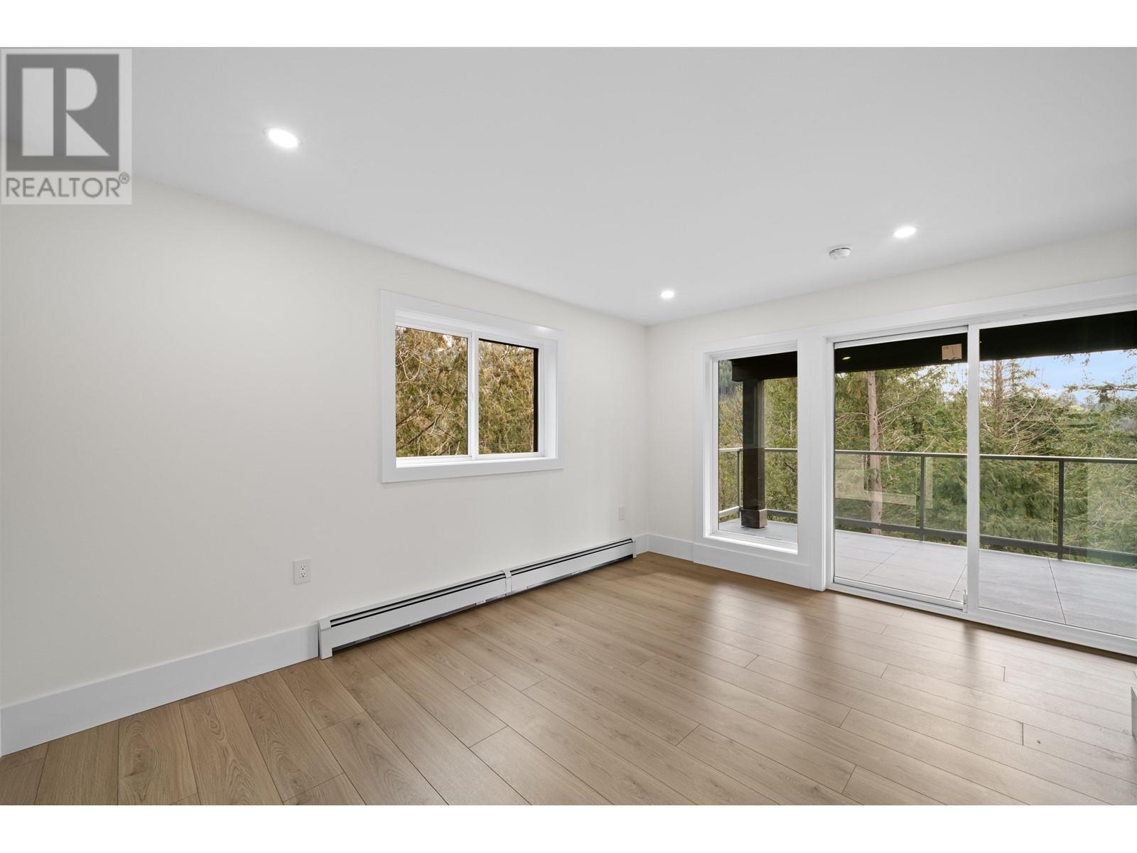 6230 Summit Avenue, West Vancouver, British Columbia  V7W 1Y2 - Photo 29 - R2970195