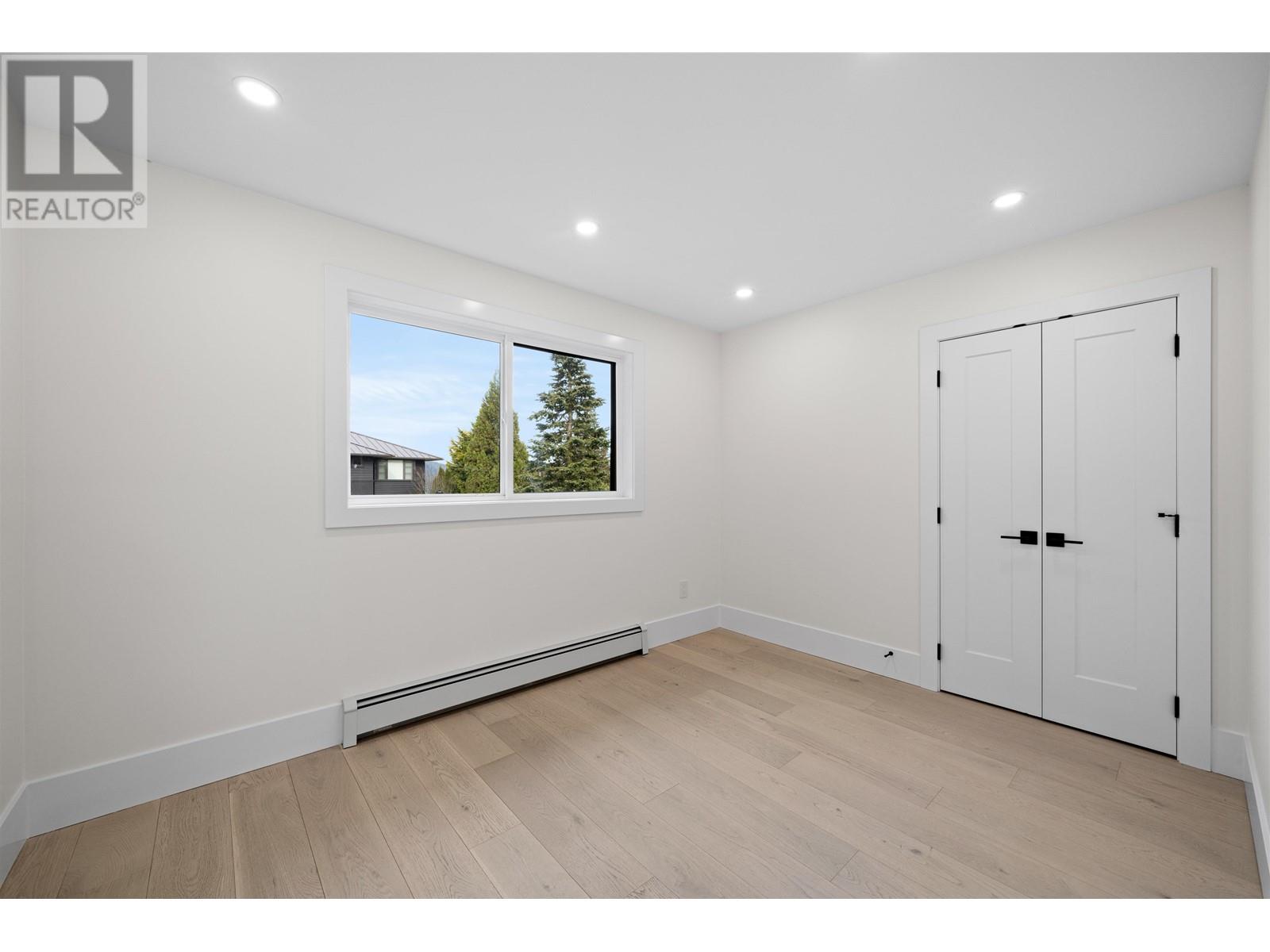 6230 Summit Avenue, West Vancouver, British Columbia  V7W 1Y2 - Photo 27 - R2970195