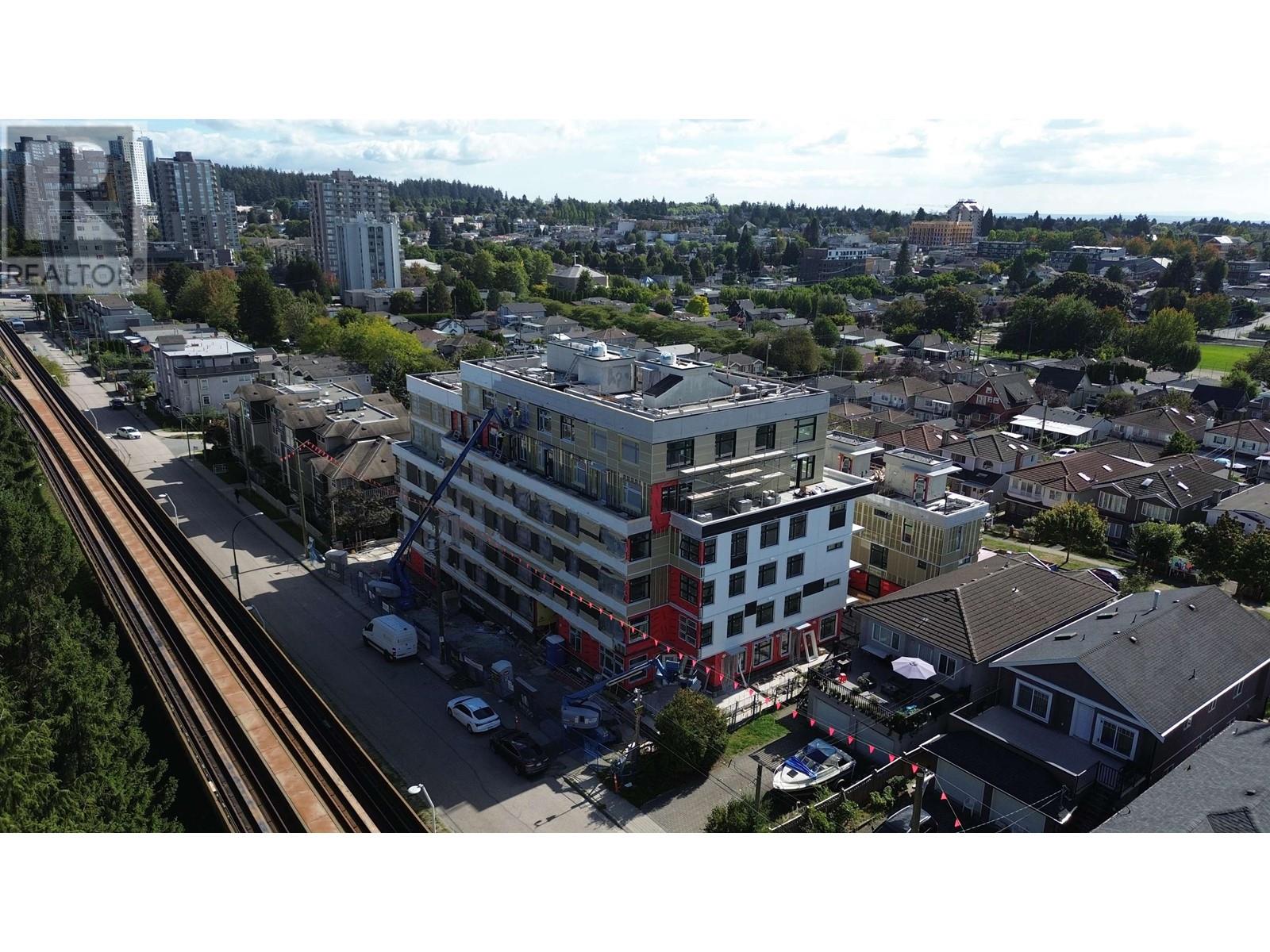 405 3264 Vanness Avenue, Vancouver, British Columbia  V5R 4V3 - Photo 3 - R2971625