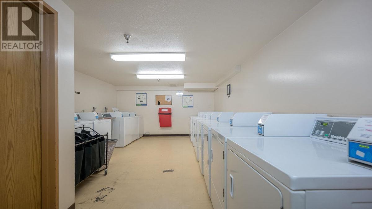 Listing Picture 26 of 40 : 1101 9541 ERICKSON DRIVE, Burnaby / 本拿比 - 魯藝地產 Yvonne Lu Group - MLS Medallion Club Member