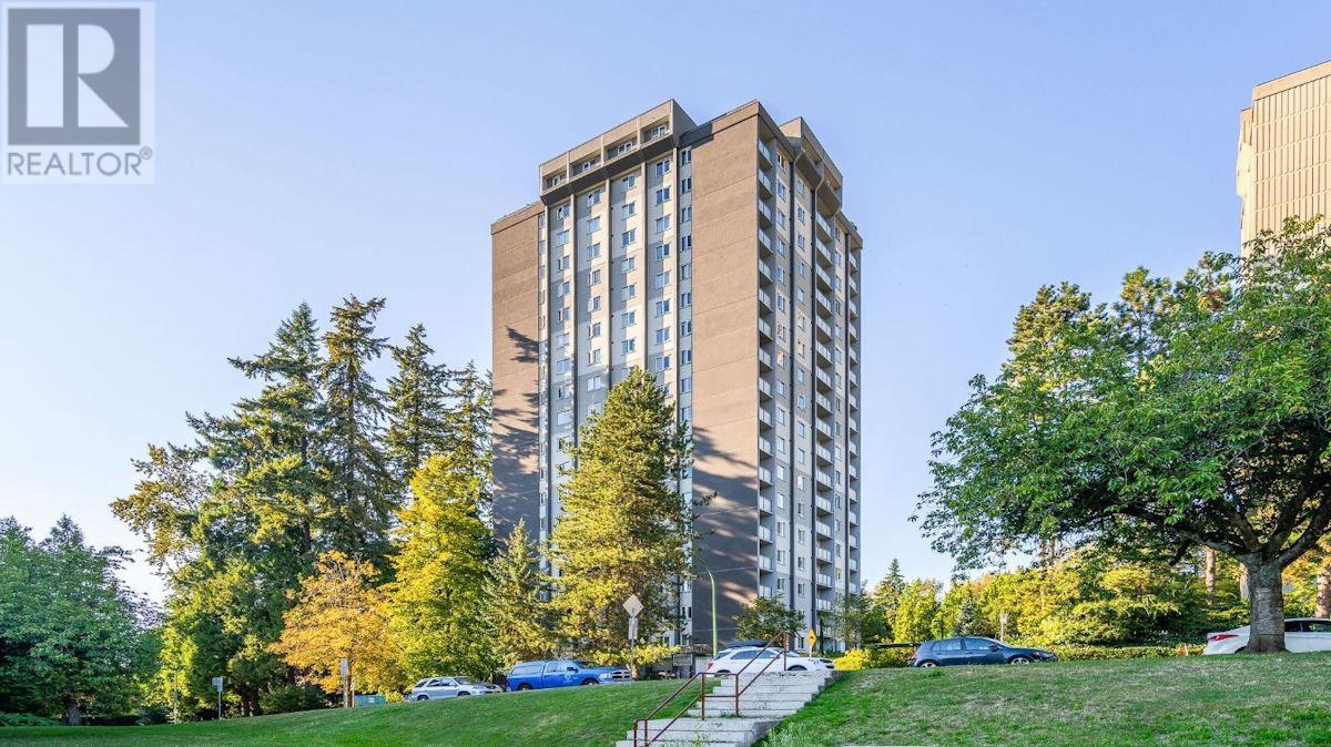 Listing Picture 35 of 40 : 1101 9541 ERICKSON DRIVE, Burnaby / 本拿比 - 魯藝地產 Yvonne Lu Group - MLS Medallion Club Member
