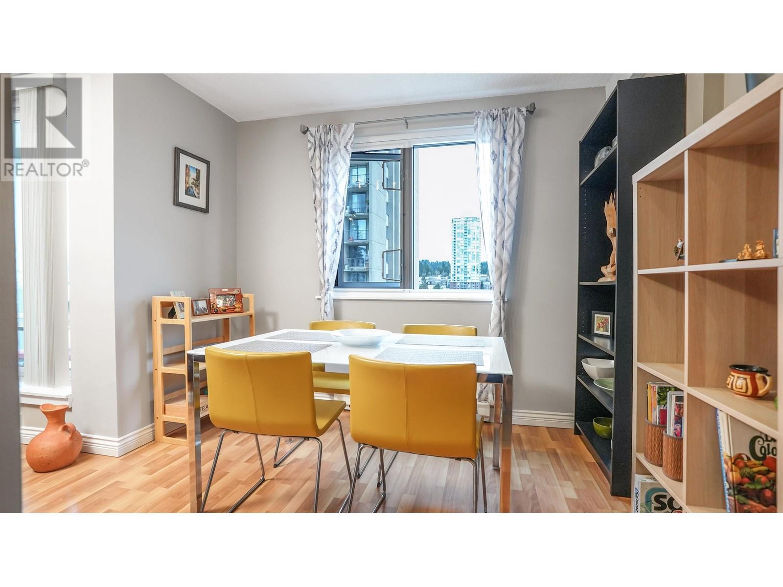 Listing Picture 5 of 40 : 1101 9541 ERICKSON DRIVE, Burnaby / 本拿比 - 魯藝地產 Yvonne Lu Group - MLS Medallion Club Member