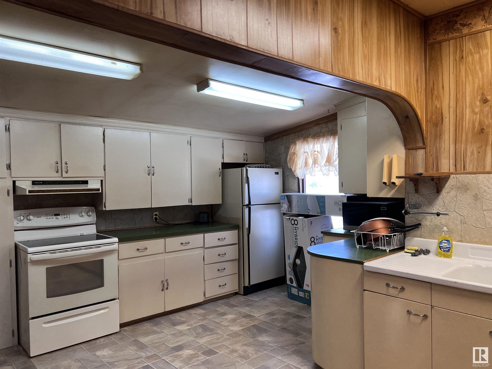 5208 51st St, Strome, Alberta  T0B 4H0 - Photo 4 - E4423225