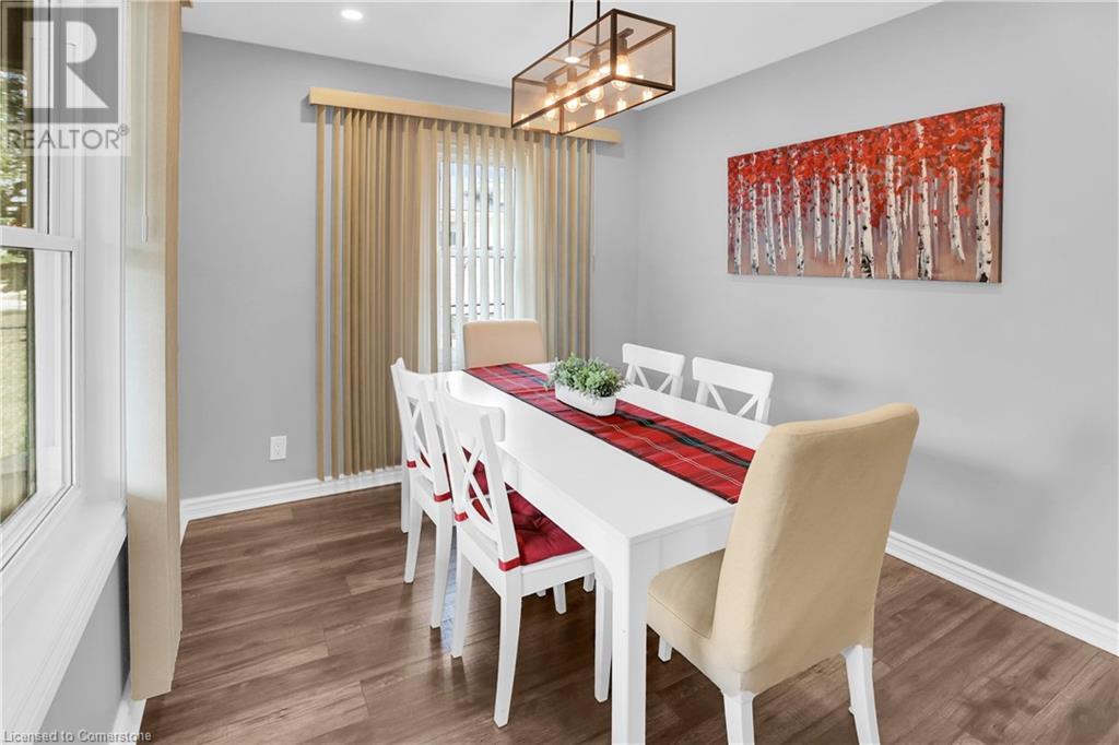 Property at 456 LAKEVIEW Road image 5