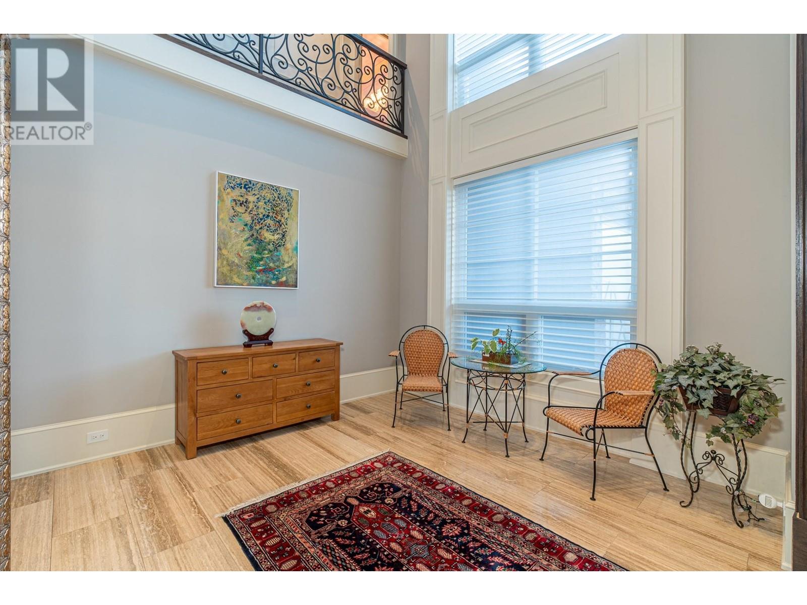 Listing Picture 7 of 38 : 8100 ROBINSON ROAD, Richmond / 烈治文 - 魯藝地產 Yvonne Lu Group - MLS Medallion Club Member