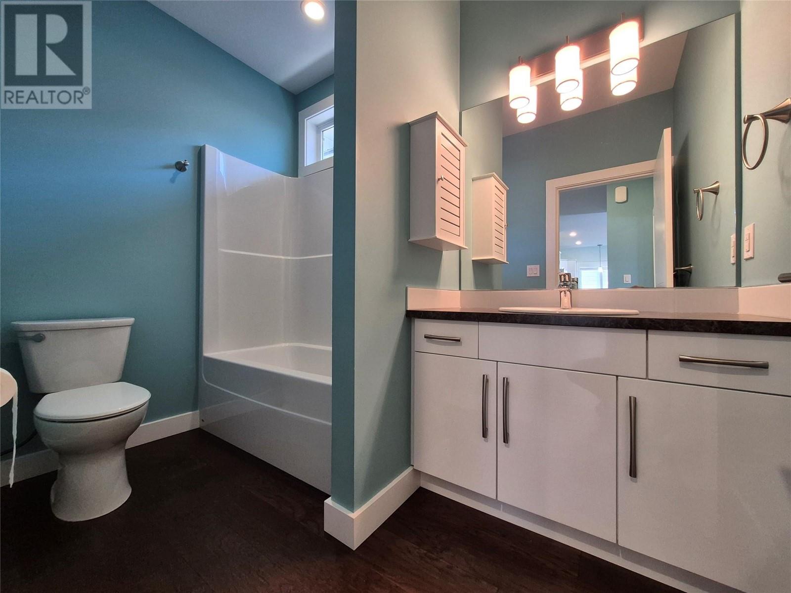 Property at 1341 30 Street NE Unit# 3 image 1