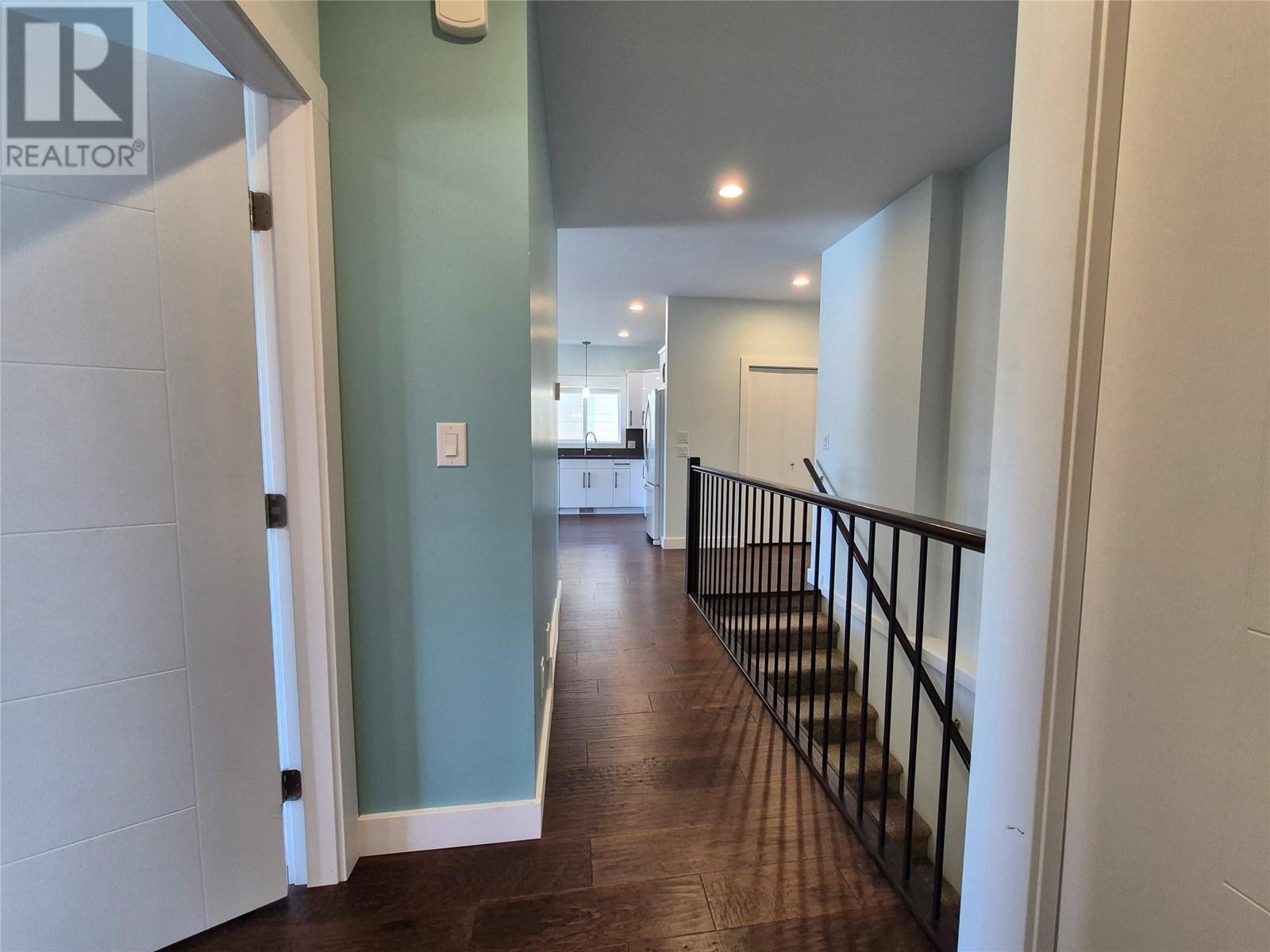 Property at 1341 30 Street NE Unit# 3 image 3