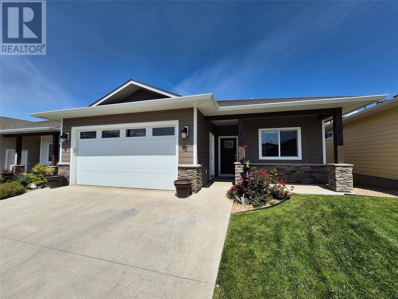 1341 30 Street NE Unit# 3, salmon arm, British Columbia