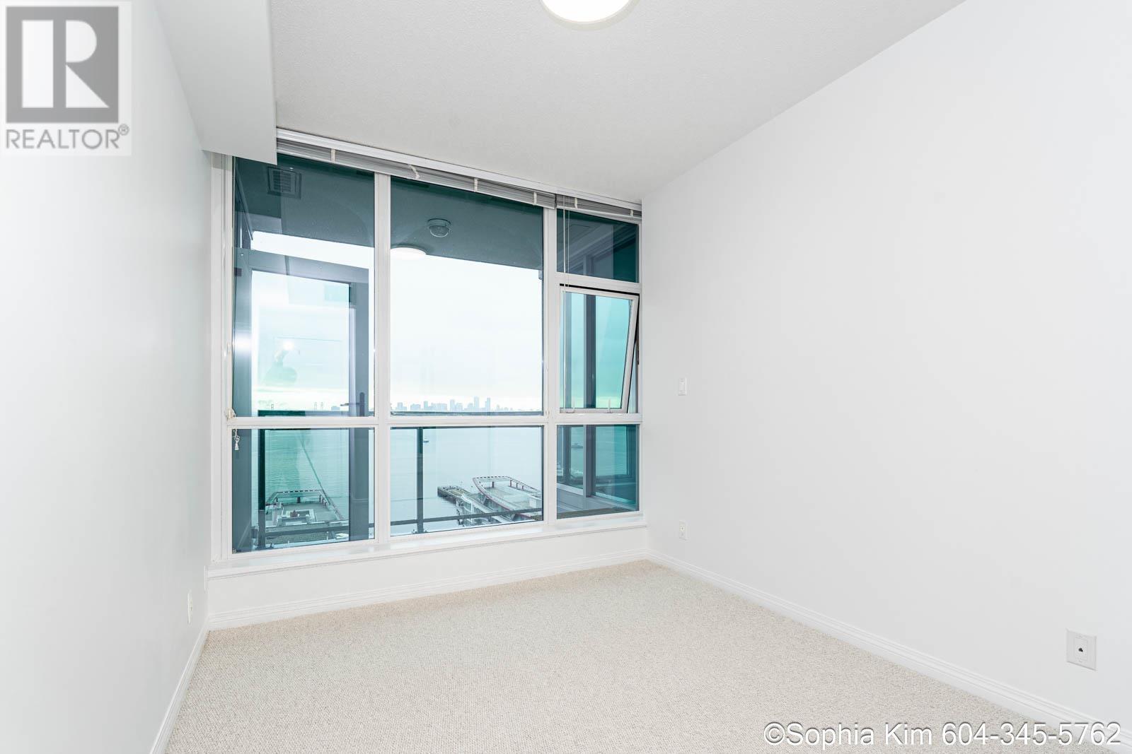 2004 188 E Esplanade, North Vancouver, British Columbia  V7L 4Y1 - Photo 27 - R2950200