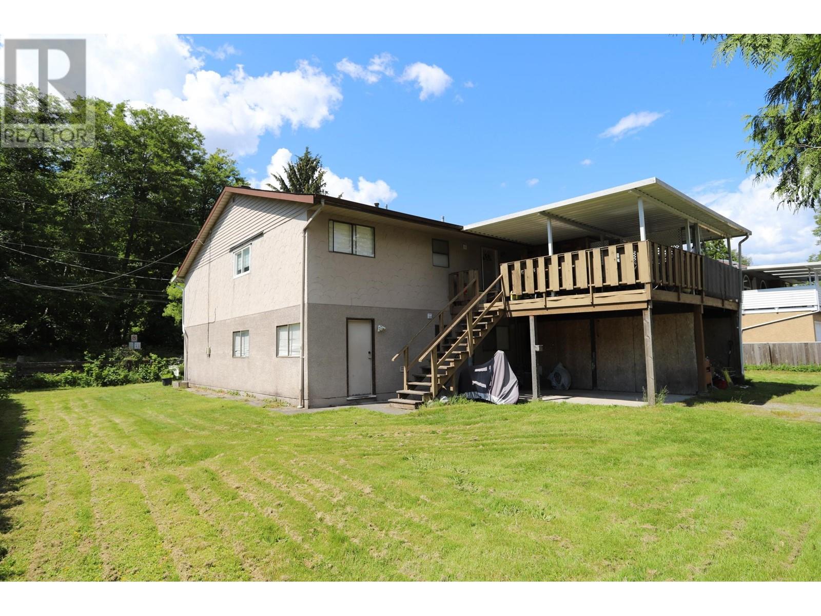 37962 Sixth Avenue, Squamish, British Columbia  V0N 3G0 - Photo 3 - C8067063
