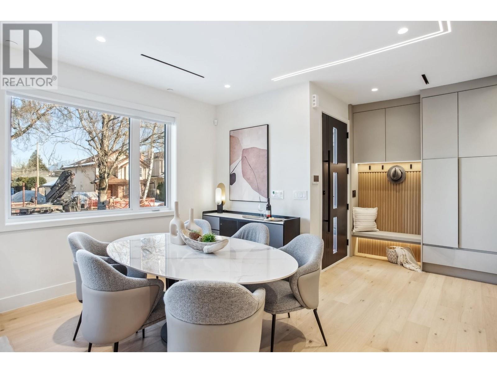 Listing Picture 8 of 40 : 2792 W 21ST AVENUE, Vancouver / 溫哥華 - 魯藝地產 Yvonne Lu Group - MLS Medallion Club Member