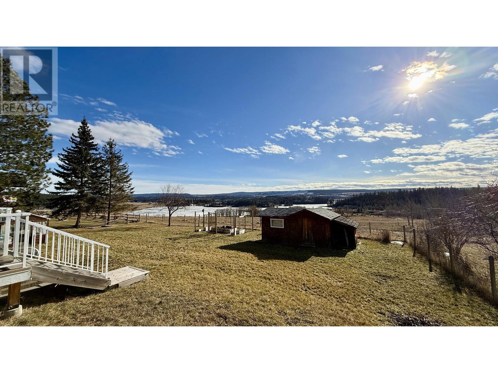 5450 Donsleequa Court, 108 Mile Ranch, British Columbia  V0K 2Z0 - Photo 37 - R2969179