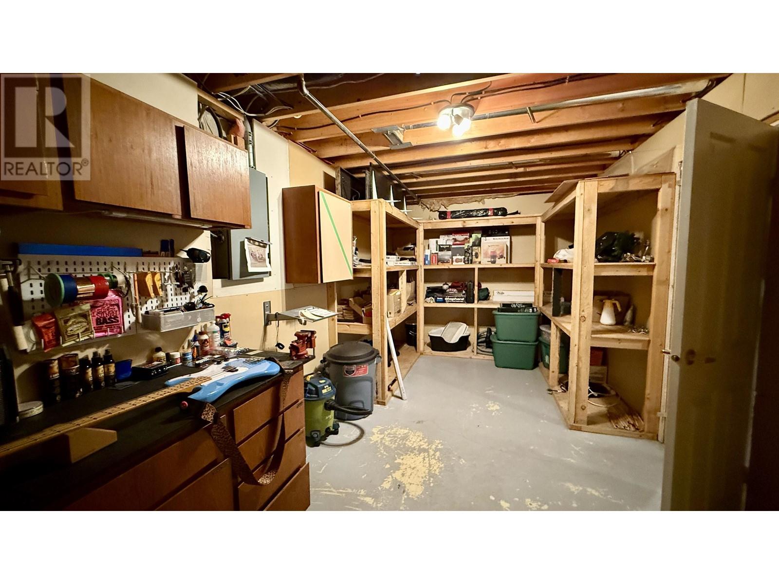 5450 Donsleequa Court, 108 Mile Ranch, British Columbia  V0K 2Z0 - Photo 30 - R2969179