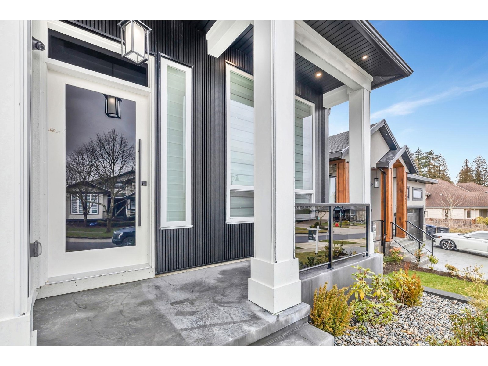 Property at 6161 164A STREET image 3