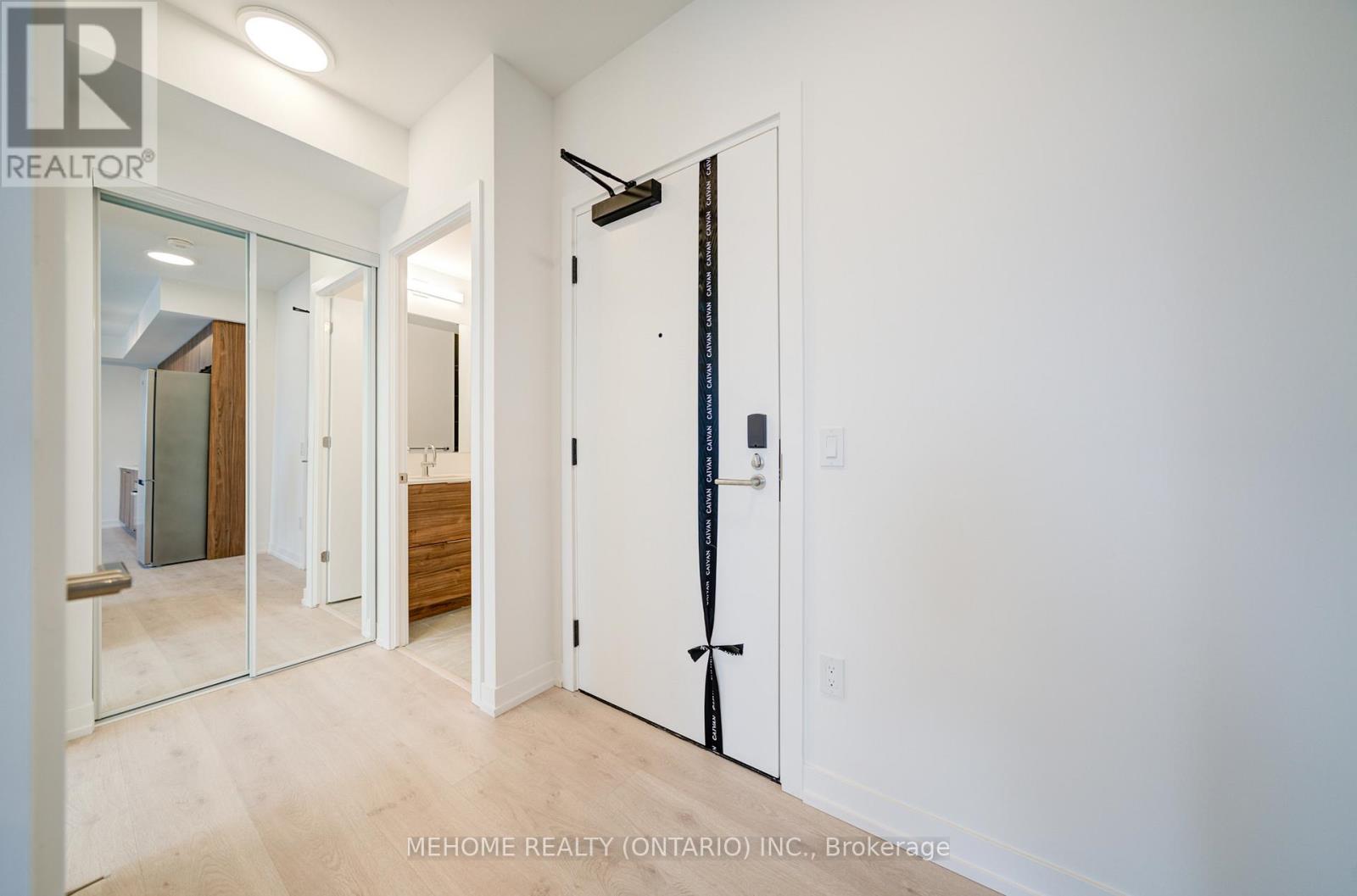 311 - 2501 Saw Whet Boulevard, Oakville, Ontario  L6M 5N2 - Photo 6 - W11981622