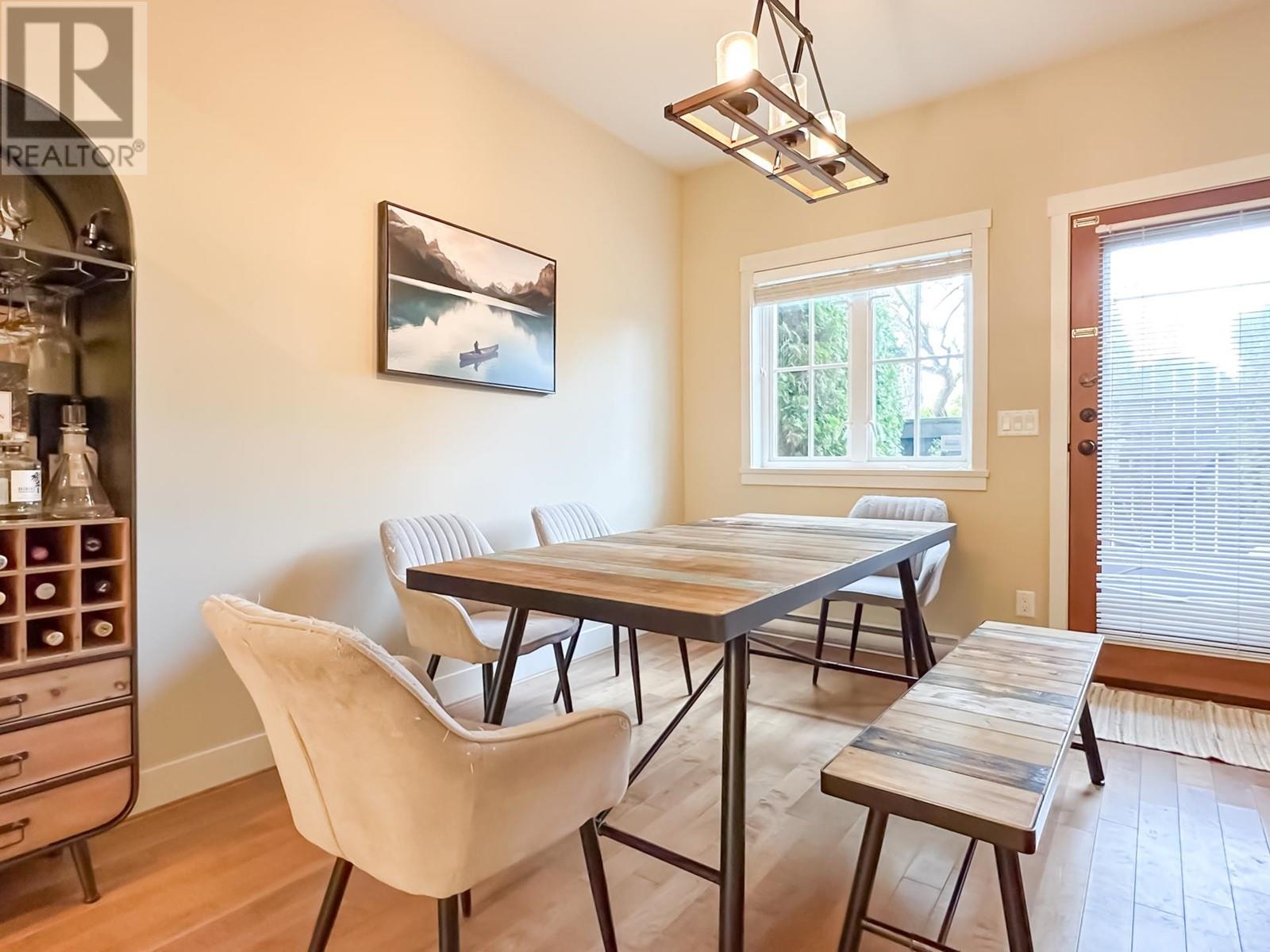 Listing Picture 15 of 34 : 6129 OAK STREET, Vancouver / 溫哥華 - 魯藝地產 Yvonne Lu Group - MLS Medallion Club Member