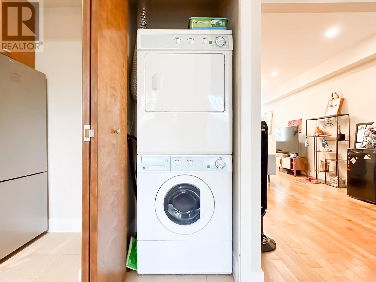 Listing Picture 28 of 34 : 6129 OAK STREET, Vancouver / 溫哥華 - 魯藝地產 Yvonne Lu Group - MLS Medallion Club Member