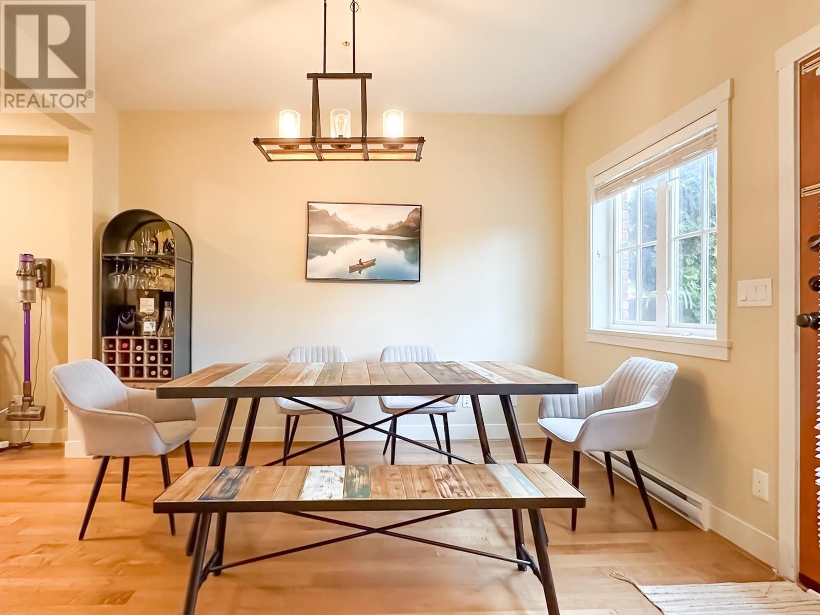 Listing Picture 18 of 34 : 6129 OAK STREET, Vancouver / 溫哥華 - 魯藝地產 Yvonne Lu Group - MLS Medallion Club Member