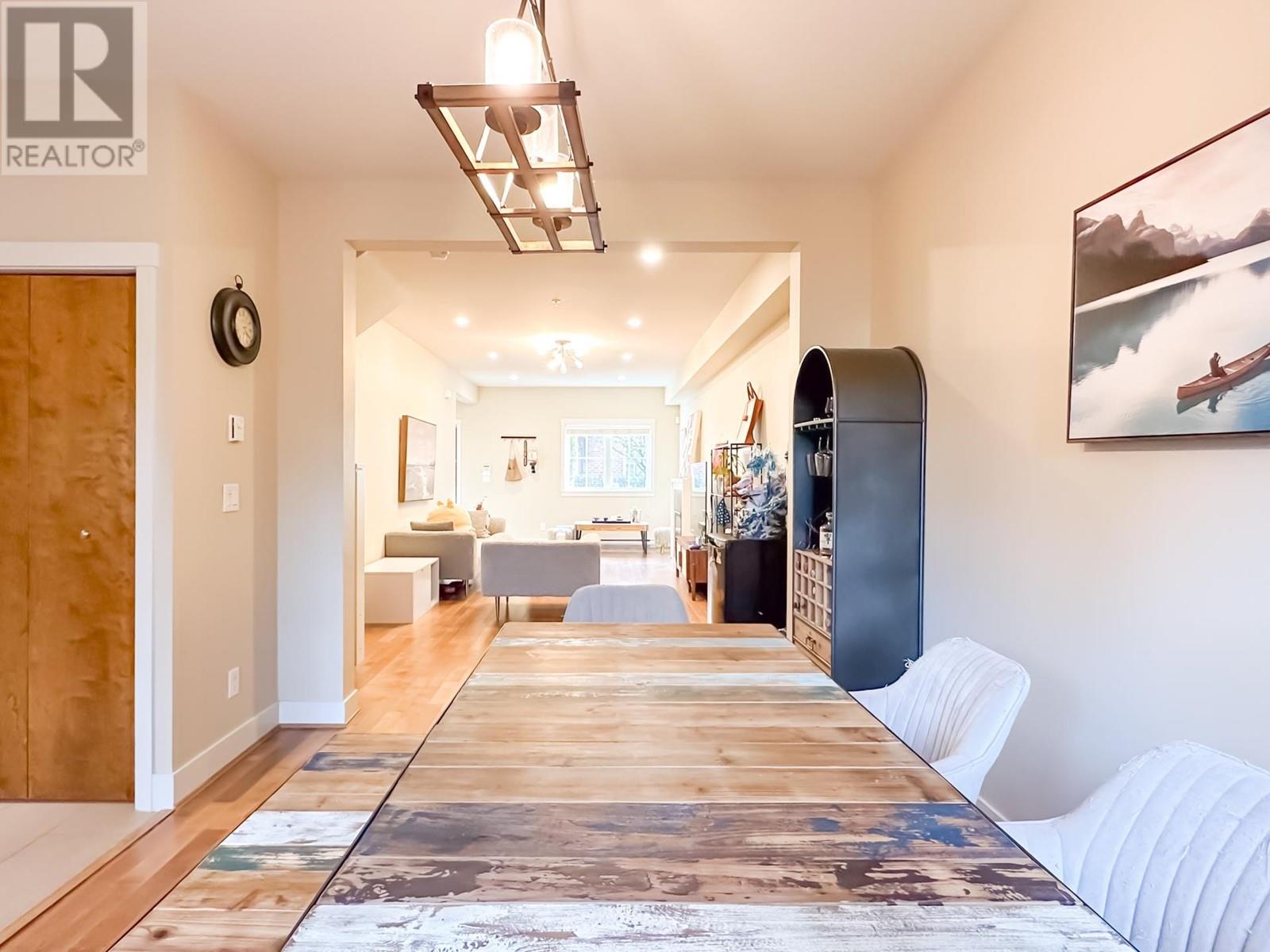 Listing Picture 9 of 34 : 6129 OAK STREET, Vancouver / 溫哥華 - 魯藝地產 Yvonne Lu Group - MLS Medallion Club Member