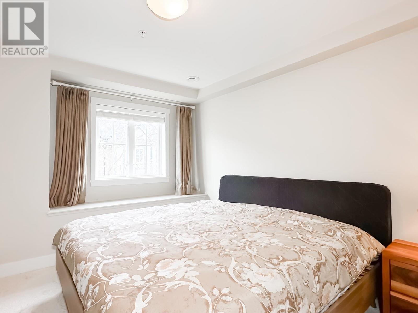 Listing Picture 20 of 34 : 6129 OAK STREET, Vancouver / 溫哥華 - 魯藝地產 Yvonne Lu Group - MLS Medallion Club Member