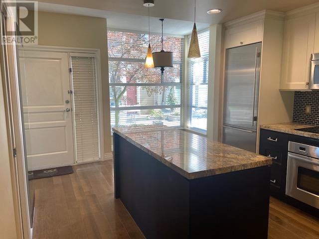 Listing Picture 13 of 36 : 9 2138 E KENT AVENUE SOUTH, Vancouver / 溫哥華 - 魯藝地產 Yvonne Lu Group - MLS Medallion Club Member