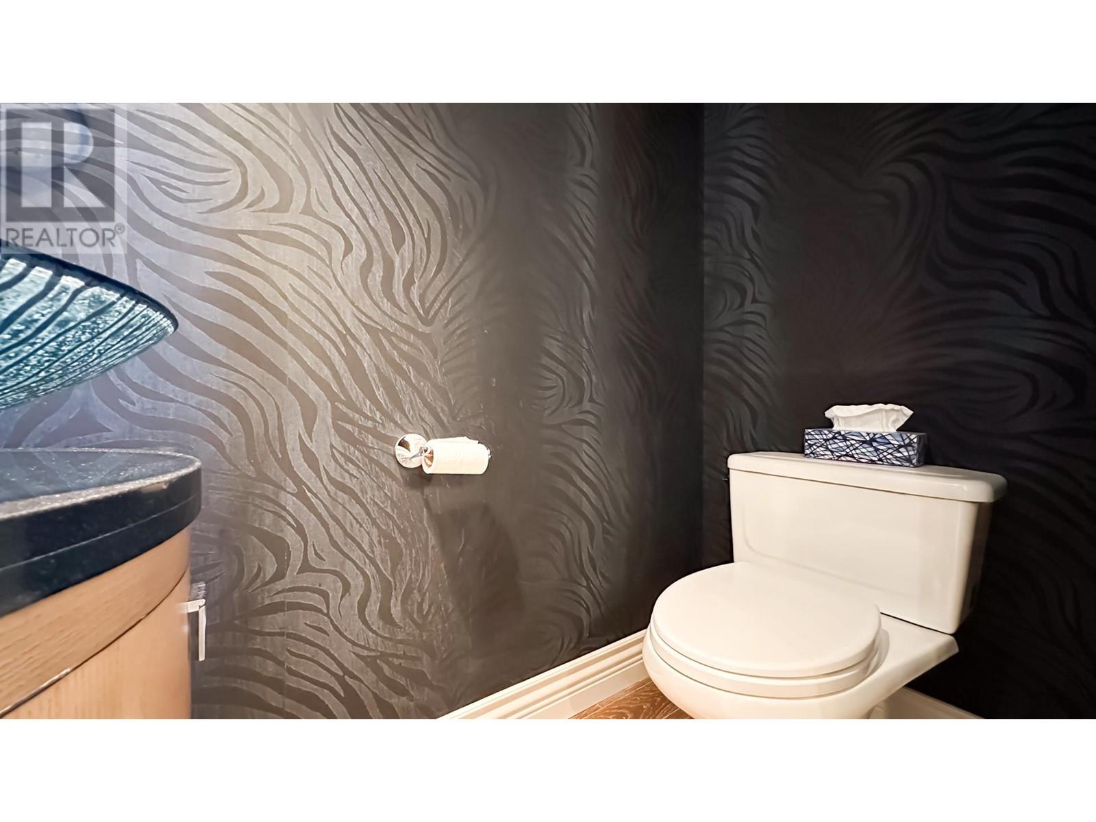 Listing Picture 23 of 36 : 9 2138 E KENT AVENUE SOUTH, Vancouver / 溫哥華 - 魯藝地產 Yvonne Lu Group - MLS Medallion Club Member