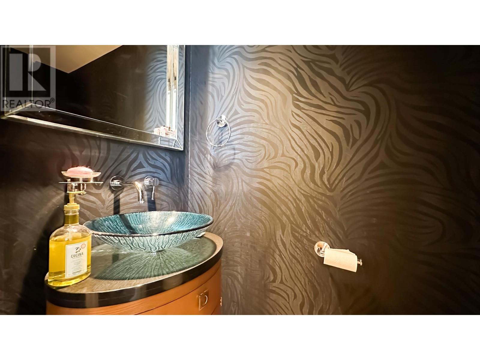 Listing Picture 22 of 36 : 9 2138 E KENT AVENUE SOUTH, Vancouver / 溫哥華 - 魯藝地產 Yvonne Lu Group - MLS Medallion Club Member