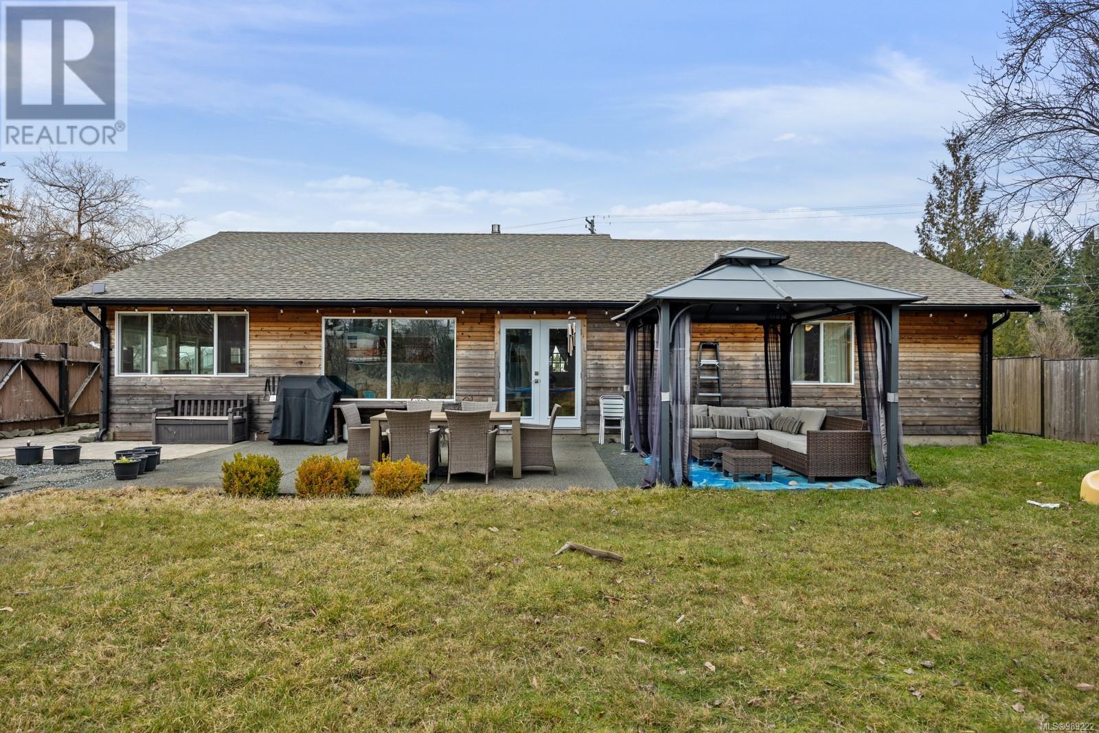 3011 Royston Rd, Cumberland, British Columbia  V0R 1S0 - Photo 21 - 989222