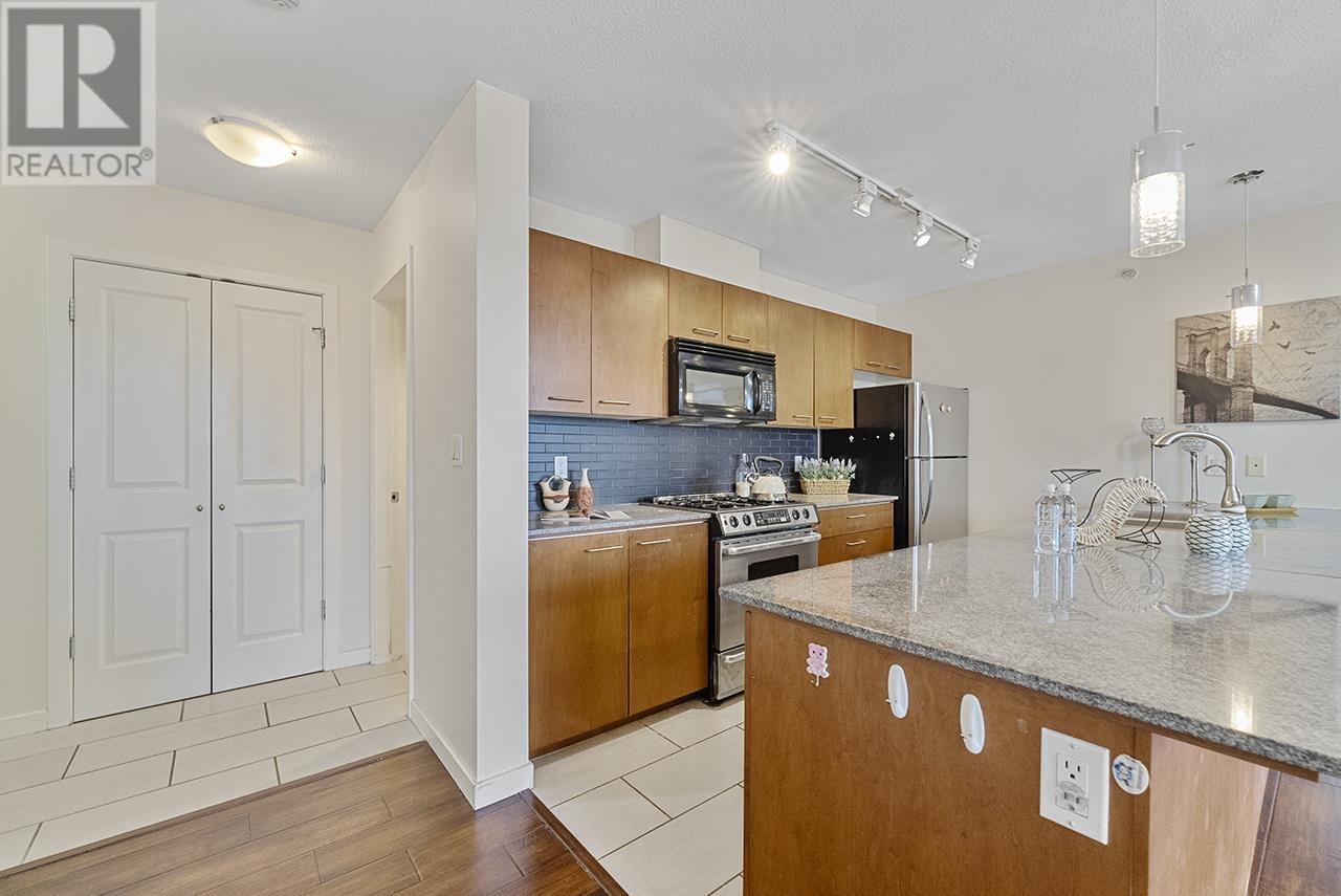 1503 4333 Central Boulevard, Burnaby, British Columbia  V5H 4W8 - Photo 7 - R2971626