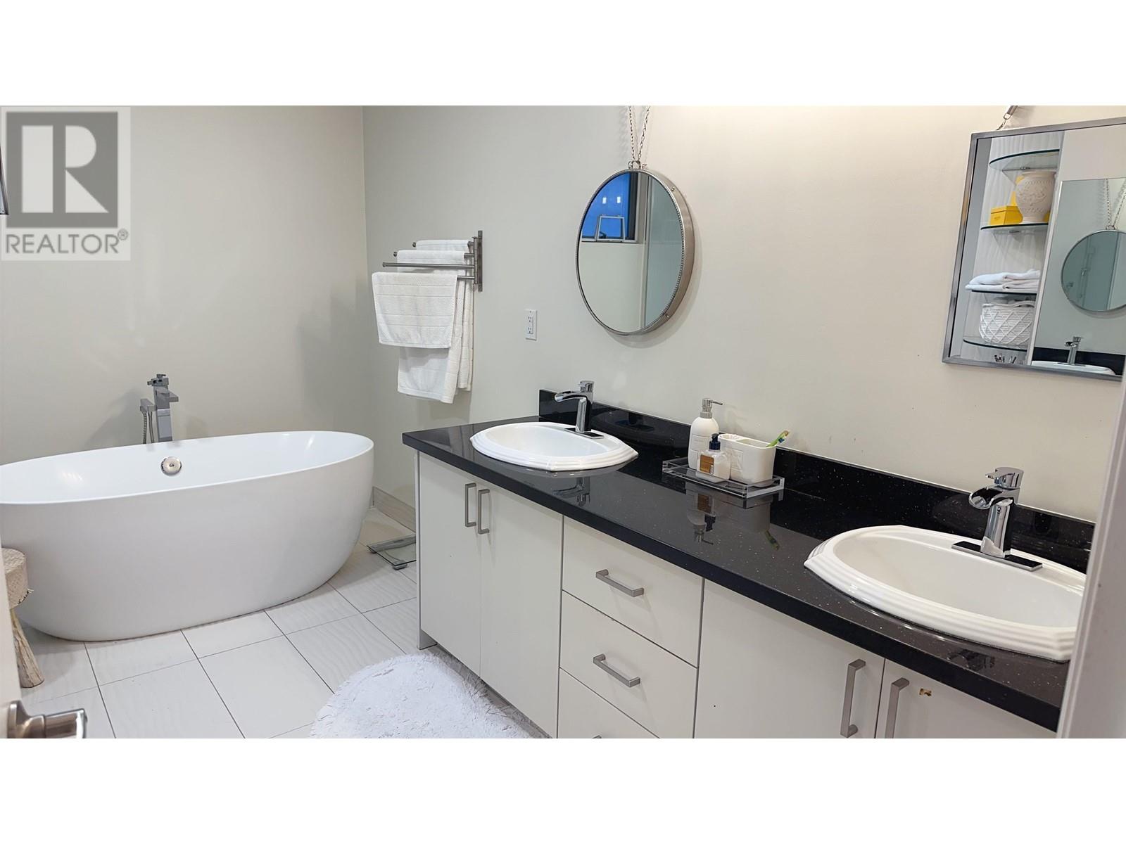 10003 Gilmore Crescent, Richmond, British Columbia  V6X 1X1 - Photo 24 - R2957461