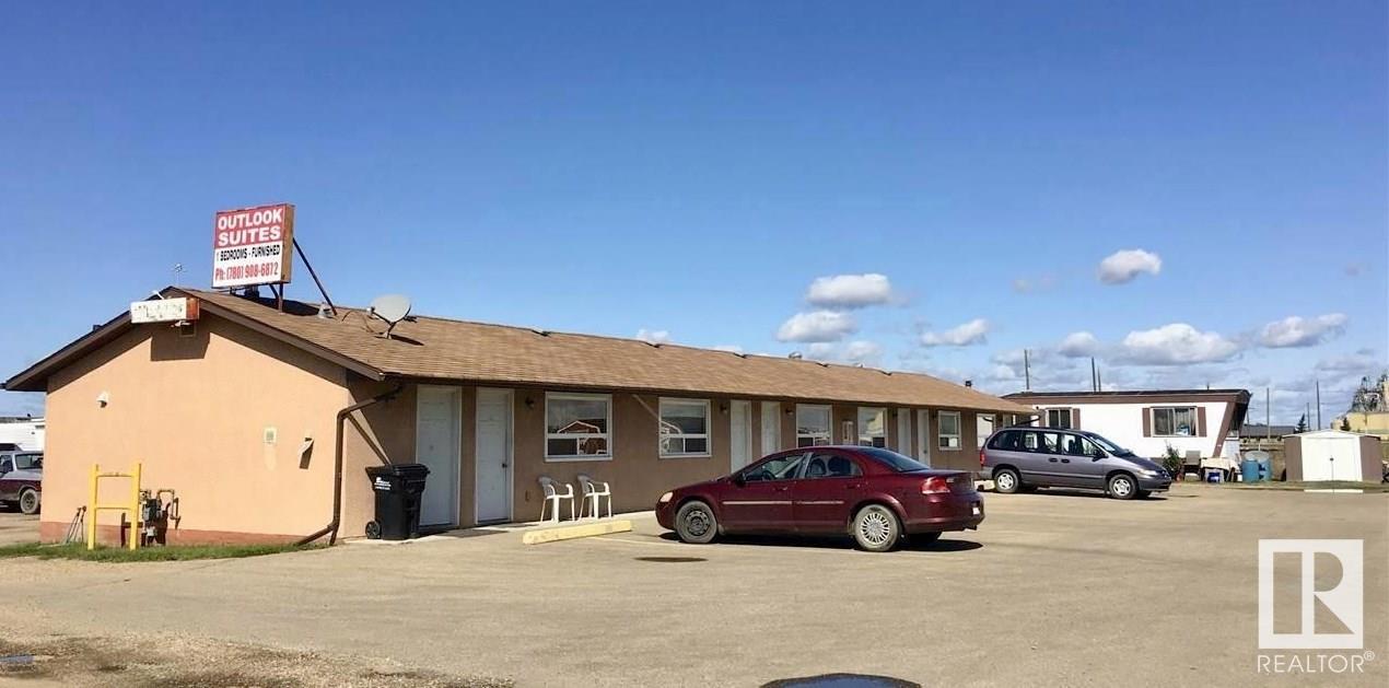 1850 YELLOWHEAD TR NE, Edmonton, Alberta