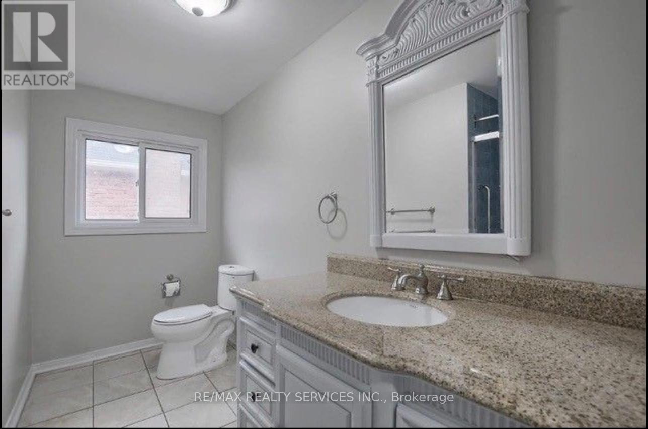 67 La France Road, Brampton, Ontario  L6S 3V7 - Photo 9 - W11992558