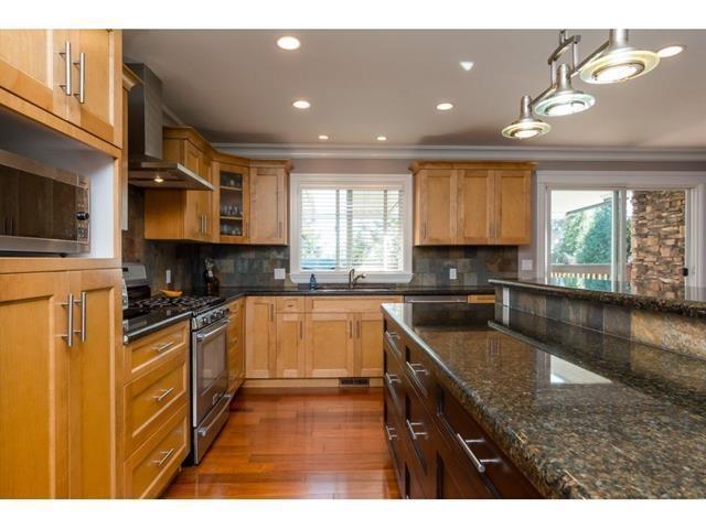 Property at 17570 92 AVENUE image 5