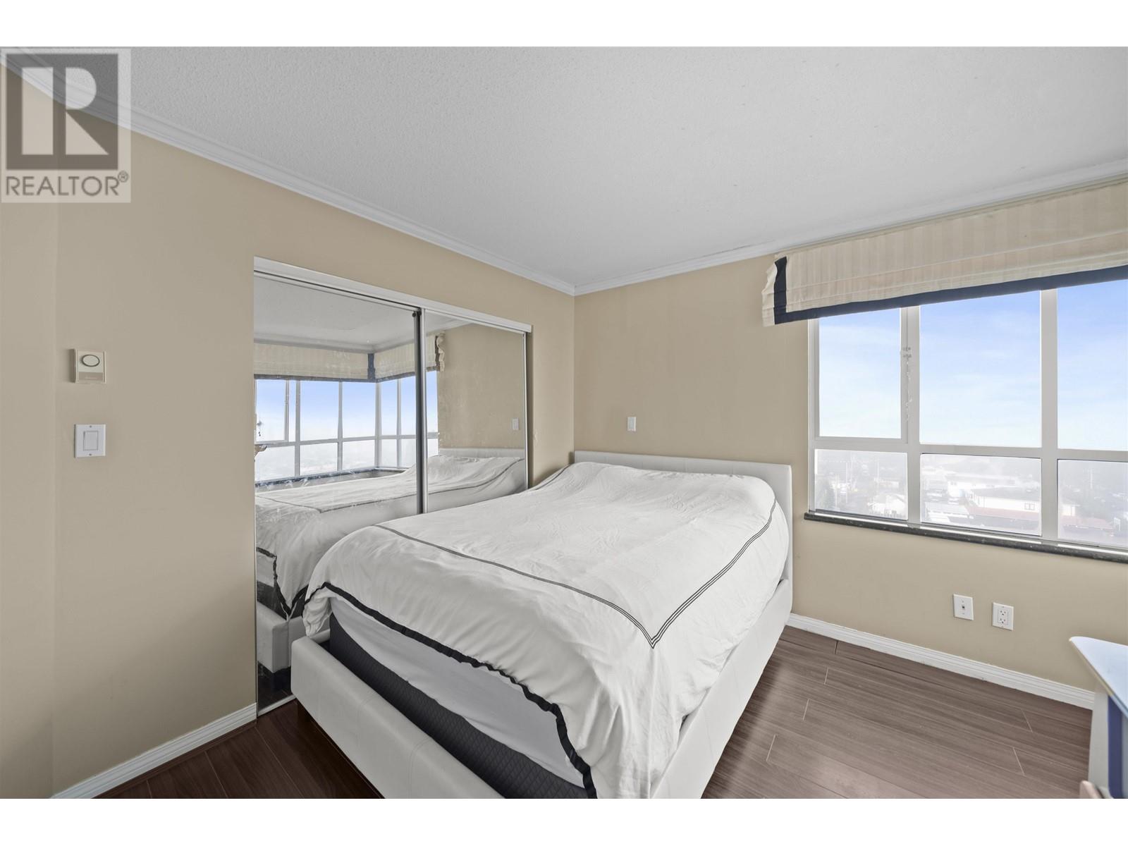 Listing Picture 8 of 24 : 1109 3455 ASCOT PLACE, Vancouver / 溫哥華 - 魯藝地產 Yvonne Lu Group - MLS Medallion Club Member