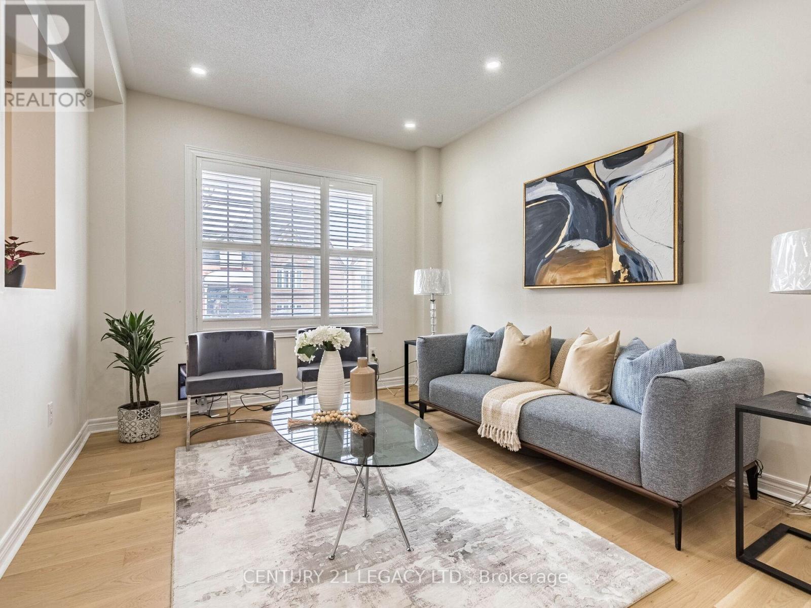 Property at 3 BOWSFIELD DRIVE image 3